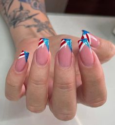 Forth Of July Nails Fireworks, 4th Of July Coffin Nails, Fourth Of July Nails Coffin, Fourth Of July Nails Designs, Nails For 4th Of July, 4th July Nails, Forth Of July Nails, Patriotic Nail Designs, American Flag Nails