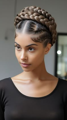 25 Inspirational Dutch Braid Styles for Black Hair Crown Braid Black Women, Dutch Braid Black Hair, Crown Braid Black Hair, Crown Braids, Braid Crown Black Women, Braid Crown Black Hair, Dutch Braid Crown, Dutch Braid Styles, Braided Crown Hairstyles