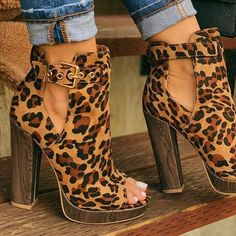 Boots Leopard, Ankle Strap Chunky Heels, Leopard Print Shoes, Print Shoes, Chunky Heels Sandals, Peep Toe Sandals, Platform Ankle Boots, Crazy Shoes, Dress And Heels