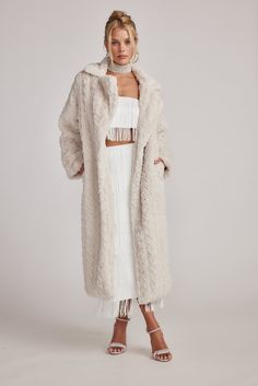 Let's Boogie Cream Long Sleeve Mini Dress – 12th Tribe Carrie Bradshaw Fur Coat, Floor Length Coat, Coziest Blanket, Cream Floor, Wedding Guest Coats, Desert Dress, Leather Flare Pants, Mont Tremblant, Ski Holiday