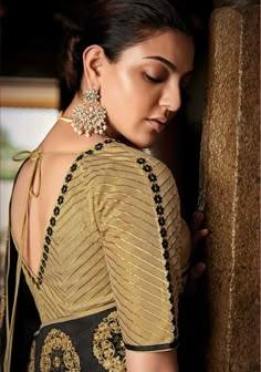 Thrilling Stylish Black Complexion Border Patta Concept Saree |Designer Saree| Banarasi Silk Saree| Kotasilk - Kota Silk Saree Colours, Model Blouse, Blouses Designs, Saree Designer, Cutwork Blouse Designs