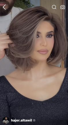 Shoulder Haircut, Dark Brunette Hair, Medium Layered Haircuts, Haute Hair, Gray Hair Cuts, Cute Haircuts, Shoulder Hair, Girl Short Hair, Short Hair Styles Easy