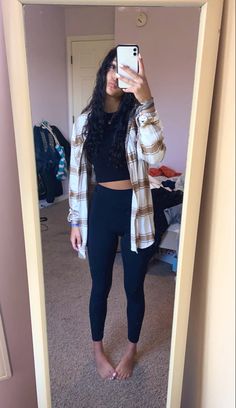 Flannel With Flare Leggings, Flannel Shirt And Leggings Outfit, Legging Outfits Midsize, Legging Flannel Outfit, Black Long Sleeve Body Suit Outfit, How To Style Brown Flannel, Legging And Flannel Outfits, Leggings With Flannel Outfits, Outfits For When You Are On Your Period