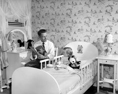 Photos: Photos: 100 Years of Nursery Design for Kate Middleton’s Royal-Baby Pinterest Board | Vanity Fair Benefits Of Reading, Vintage Kids Room, Barbara Stanwyck