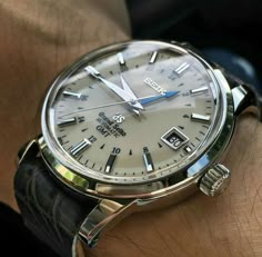 Mens Watches Classy, Fancy Watches, Watches Rolex, Timex Watches, Todd Snyder, Amazing Watches, Best Watches For Men, Expensive Watches, Vintage Watches For Men