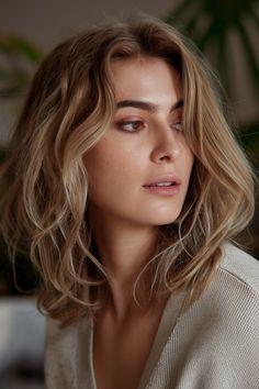 Trendy Spring Haircuts for Mid-Length Hair 2025 - Styles You’ll Love