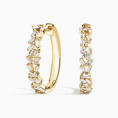 Baguette Diamond Cluster Hoop Ears (1/4 ct. tw.) - 18K Yellow Gold. These glamorous hoop earrings feature a stream of floating baguette clusters for an eye-catching and unique look. Simple latch backs keep these stunning earrings in place. Diamond Huggie Earrings, Mini Earrings, Yellow Gold Setting, Diamond Hoop Earrings, Looks Chic, Delicate Earrings, Stunning Earrings, Accessories Jewelry Earrings, Gorgeous Jewelry