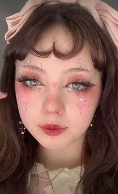 Gary Makeup, Cutesy Makeup Looks, Heart Bangs, Makeup Asia, Makeup Kawaii, Drag Make-up, Alat Makeup, Cute Eye Makeup, Kawaii Makeup