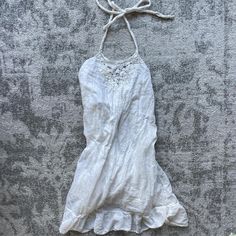 Vintage y2k white halter mini dress  perfect for graduation or any flirty day #graduation #minidress #halterdress #y2k #fairycore Y2k Fairycore, Halter Mini Dress, Vintage Y2k, Lei, Halter Dress, Women Accessories, Mini Dress