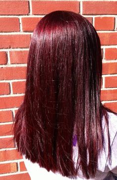 Cherry Coke Hair, Pelo Color Borgoña, Dark Red Hair Color, Cherry Red Hair, Cherry Coke