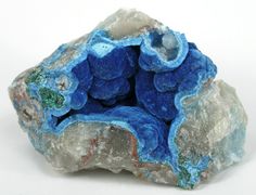 Mineral Properties, Black Pinterest, Rock Hunting, Fine Minerals, Spring Jewelry