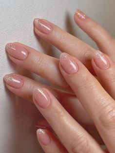 Bridesmaids Nails, Kutek Disney, Unghie Nail Art, Nude Nail, Minimal Nails, Bride Nails