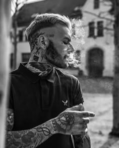 Moritz Taylor, Mens Face Tattoos, Beard Tattoo, Hair Tattoos, Boy Tattoos, Inked Men, Funny Tattoos, Photography Guide