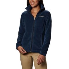 A Columbia classic. Crafted with lightweight, plush fleece, zippered pockets, and a cold-blocking collar, it’s an essential you can wear in cool weather or under a jacket for extra warmth. Fleece Jacket Womens, Columbia Fleece, Columbia Jacket, Fleece Sweater, Beauty And Fashion, Womens Fleece, Columbia Sportswear, Long Sleeves Jacket, Sportswear Women