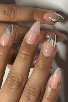 Silver Nail Designs, Chrome Nails Designs, October Nails, Silver Nail, Metallic Nails, Star Nails, Silver Nails, Prom Nails, Pretty Acrylic Nails