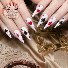 Deck Of Cards Nail Design, Card Nails Acrylic, Ace Nails Designs, Playing Card Nail Designs, Card Suit Nails, Corset Nails Designs, Red Queen Nails, Cards Nails Design, Playing Cards Nails