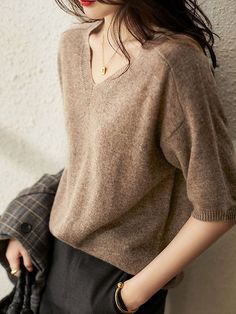 Urban Solid Color V-Neck Knitting Pullover OATMEAL-XL Sleeve Sweater Outfit, Short Sleeve Sweater Outfit, Soft Autumn Capsule, Audrey Coyne, Neutral Autumn, Winter Pullover, Sweater Outfit, Estilo Chic, Style 2023