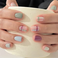 Short Shellac Nail Designs, Minimal Nails Art, Subtle Nails, Simple Gel Nails, Minimal Nails, Cute Gel Nails, December 30, Shellac Nails, Pretty Nail Art