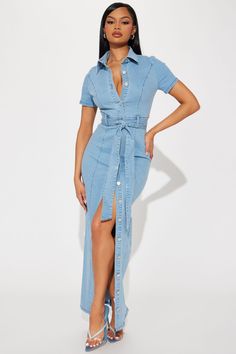 Alyana Short Sleeve Denim Maxi Dress - Medium Wash Maxi Denim Dress, Denim Vest Outfit, Chrome Industries, White Denim Dress, Denim Maxi Dress, Dress Collar, Denim Maxi, Sweater Dress Midi, Me Me Me