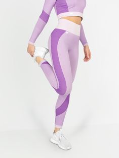 EVER FIT Leggings - Violet - EVERFIT Lines Design, Curved Lines, Michigan Wolverines, Athletic Leggings, Seamless Leggings, Winx Club, Wide Waistband, Sports Leggings, Line Design