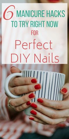 Perfect Diy Manicure, Easy Manicure At Home, Painting Nails Tips Hacks, Dazzle Nails, Nails Hacks, Elf Goodbye, Life Simplified, Body Polishing, Manicure Tutorials