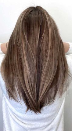 Hairstyles Color, Color Hairstyles, Best Hair Color, Brown Hair Inspo, Brunette Hair With Highlights, Gorgeous Hair Color, Hair Color Light Brown, Brown Hair Balayage, Light Hair Color