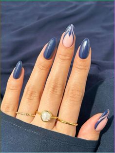 Trendy Spring Nail Inspiration to Inspire Your Next Mani 2024 | Spring Nails 2024 Trends Nail Art Bleu, Fall Gel Nails, Cute Nails For Fall, Blue Nail Art, Fall Acrylic Nails, Soft Nails, Blue Nail, Fall Nail Colors