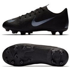 the nike vapor soccer shoe is shown in black and silver