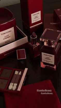 Maroon Aesthetic, Red Things, Tom Ford Beauty, Dark Feminine