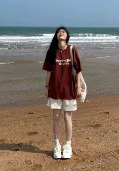 Boyish Cute Outfits, Summer Skate Outfits, Tomboy Style Summer Outfits, Beach Wear Outfits Casual, Tomboy Summer Fashion, Summer Fits Korean Style, Korean Summer Casual Outfits, Korean Outfits Tomboy, Everyday Fashion Outfits 2024