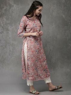 Japan 90s, Germany Winter, Indian Kurti Designs, Kurtas For Women, Fashion 70s, Designer Kurti Patterns, Simple Kurti Designs, Kurti Designs Latest