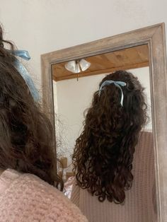 #curlyhairideas #curly #ribbon #blueribbon #croquette #winterhairforbrunettes #brunette #hairstyles #2024 #2024hairstyles #2024glowup #aesthetic Bow In Curly Hair, Curly Hairstyles With Ribbon, Curly Hair Ribbon Hairstyles, Ribbon Hairstyle Curly Hair, Curly Hair With Ribbon, Curly Hair Ribbon, Curly Hairstyles Aesthetic, Hair Ribbons Hairstyles, Aesthetic Curly Hairstyles