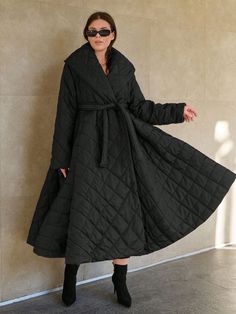 Plus Size French Chic Quilted Flare Coat, Elegance And Warm, Turn Down Collar, Peplum Shape Black Casual  Long Sleeve Woven Fabric Plain Quilted Non-Stretch  Women Plus Clothing, size features are:Bust: ,Length: ,Sleeve Length:#SummerBusinessCasualOutfits #ComfyCasualOutfits #PlusSizeSummerFashion Chic Quilts, Plus Size Belts, Comfy Casual Outfits, Trendy Swimsuits, French Chic