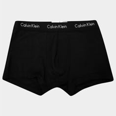 Cueca Calvin Klein Trunk Modal-A Cueca Trunk Calvin Klein Modal é a garantia de conforto e liberdade para os movimentos do dia a dia. Confeccionada em materiais leves e de qualidade, a peça também carrega a identidade da marca. O toque de qualidade que não pode faltar na sua rotina! Clavin Klein, Masculine Style, Black Denim Shorts, Trunk, Calvin Klein, Denim Shorts, Womens Shorts, Wardrobe