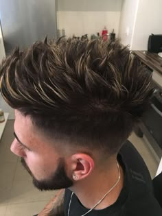 #boys #boys_hairstyle #funky_hairstyles Mens Hair Highlights Dark Brown, Mens Hair Colour Brown, Men’s Highlights Brown Hair, Highlights For Black Hair Men, Brown Hair With Highlights Men, Brown Hair Colors Men, Hair Colour For Men Brown, Hair Highlights For Men, Hair Colour For Men