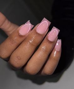 Short Nails Ideas With Glitter, Pink Prom Nails Short, French Nails Black Women, Light Pink Nails Short, Short Acrylic Nails Designs Pink, Soft Pink French Tip Nails, Light Pink Prom Nails, French Nails Ideas, Pink Short Acrylic Nails