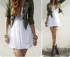 Combat Boots Outfit Summer, White Combat Boots Outfit, Combat Boot Outfit, White Combat Boots, White Dress Shoes, Christmas Outfits Women, Floral Dresses Short, White Short Dress, Military Style