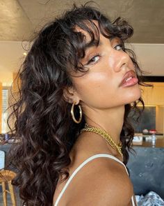 70s Haircuts Curly Hair, Permed Womens Hair, Curly Face Frame Haircut, Bangs For Curly Long Hair, Curly Bangs Wavy Hair, Curly Hair With Bangs Aesthetic, Curly Haircut Ideas Short, Best Haircuts For Wavy Curly Hair, Haircuts For Women With Curly Hair