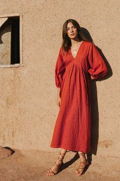 Pretty Red Midi Dress in 100% Cotton - ROVE Home Dress Comfy, Stylish Business Outfits, Warm Colours, Shirt Dress Summer, Red Midi, Warm Dresses, Warm Red, Red Midi Dress, Shirt Dresses