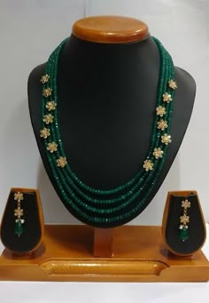 Beads Jewellery Designs, Ruby Jewelry Necklaces, Gold Jewelry Simple Necklace, Beautiful Gold Necklaces, Buy Jewellery Online, Black Beaded Jewelry, Wedding Jewellery Collection