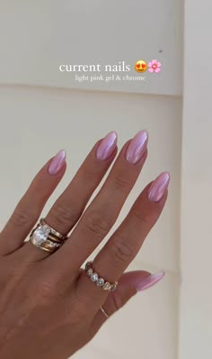 Classy Oval Nails Summer, Glitter Nails Inspo Short, One Colour Nail Ideas, Nail Colors That Look Good On Tan Skin, Fun Nails Almond Shape, Summer Nail Color Trends 2024, Almond Nails Designs Pastel, Nails With A Gold Dress, Back To School Nails Chrome