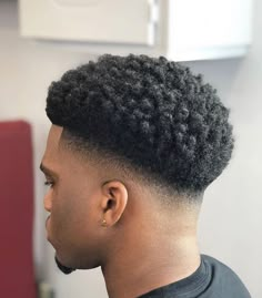 Hair Cuts Black Man, Mid Taper Fade Haircut Black Men, Taper Fade Afro, Afro Hair Fade, Afro Fade Haircut, Black Man Haircut Fade, Temp Fade Haircut, Taper Fade Short Hair, Fade Haircut Curly Hair