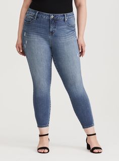 Premium Ultimate Stretch Curvy Skinny Jean - Distressed Medium Wash | Torrid Small Waist Big Hips, Bigger Hips, Letitia Wright, Types Of Jeans, Plus Size Jeans, Favorite Jeans, Colored Jeans, Workout Pants, High Waist Jeans