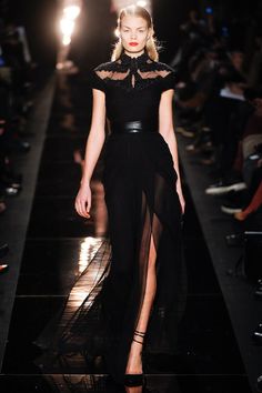 Ellie Saab, Amazing Clothes, Naeem Khan, Anna Sui, Black Gown, Monique Lhuillier, Zac Posen, Couture Gowns, Beauty And Fashion