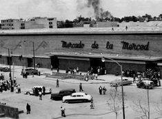 Historia del mercado de la Merced | México Desconocido Travel Ads, México City, Old Photographs, Mexico Travel, Cancun, Where To Go, Vintage Art, History