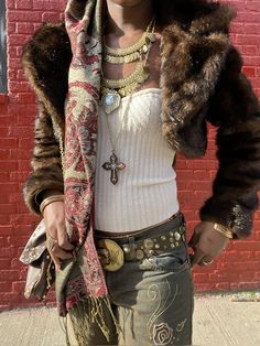 Faux fur, bolero jacket, boho chic style, maximalist, maximalism, layered necklaces, gold, gold jewelry, coin necklace, boho hippie, bohemian, outfit inspo Long Flowing Skirts, Music Festivals, Dangling Earrings, Gold Jewelry, Floral Prints, Wall