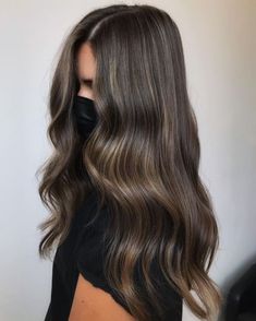 Smooth Flowy Bronze Brown Balayage Natural Highlights For Asian Hair, Dark Bronze Hair Color, Neutral Balayage Brunettes, Neutral Brown Balayage, Light Brown Hair Balayage, Dark Brown Hair With Highlights, Hairstyle 2023, Transparent Butterfly, Cinnamon Hair