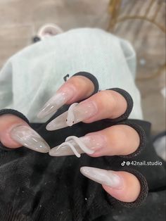 Snake Nails Designs, Snake Nails, Snake Skin Nails, 3d Nail Designs, Halloween Press On Nails, Asian Nails, Gothic Nails, Taehyung Abs, White Snake