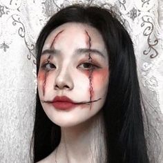 Halloween Costumes Korean, Korean Halloween, Instagram Ulzzang, Creepy Clown Makeup, Scary Clown Makeup, Face Art Makeup