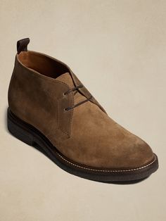 Designed for adventure, this ultra-versatile chukka-style boot has a distinctive crepe sole and luxurious suede construction that gets better with every wear.  Designed with lightweight, durable OrthoLite® performance insoles for breathable cushioni High-top Suede Desert Boots For Outdoor, Classic Suede Chukka Boots With Vibram Sole, High-top Suede Desert Boots With Vibram Sole, Outdoor Suede Desert Boots With Vibram Sole, Walking Chukka Boots With Vibram Sole, Classic Suede Desert Boots With Vibram Sole, Suede Work Boots With Rubber Sole For Walking, Outdoor Desert Boots With Vibram Sole In Suede, Outdoor Brown Suede Chukka Boots